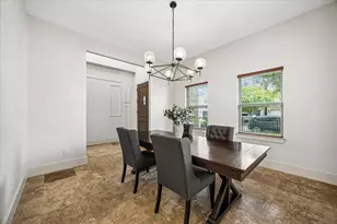 6010 Tyne St, Houston, TX 77007 - Photo 11