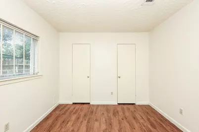 10907 Allison Bend Court, Houston, TX 77086 - Photo 11