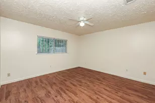 10907 Allison Bend Ct, Houston, TX 77086 - Photo 17