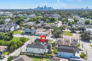 3307 Delhi St, Houston, TX 77022 - Photo 3