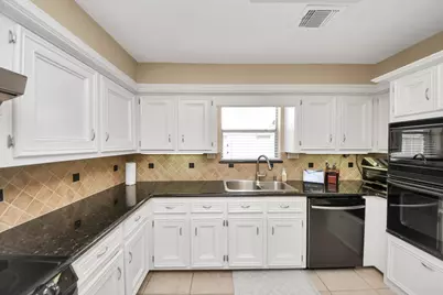 12023 Normont Drive, Houston, TX 77070 - Photo 9