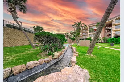 9520 Seawall Boulevard #115, Galveston, TX 77554 - Photo 15