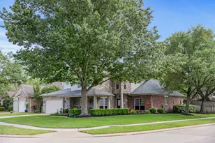 10227 Crescent Bluff Ln, Houston, TX 77070 - Photo 3