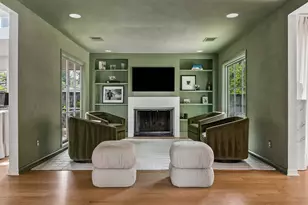 6147 Ella Lee Ln, Houston, TX 77057 - Photo 3