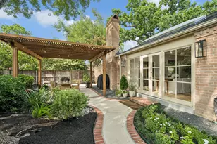 6147 Ella Lee Ln, Houston, TX 77057 - Photo 35