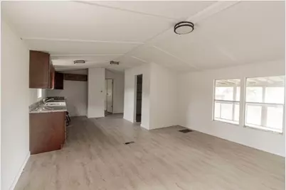 2422 Avilion Court, Pearland, TX 77584 - Photo 5