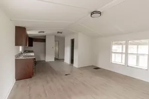 2422 Avilion Ct, Pearland, TX 77584 - Photo 5