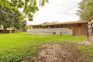 2422 Avilion Ct, Pearland, TX 77584 - Photo 9
