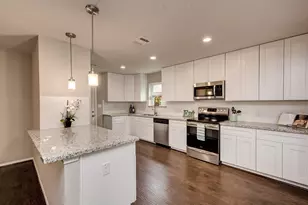 158 Bluebonnet St, Sugar Land, TX 77478 - Photo 5