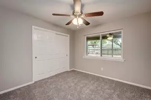 158 Bluebonnet St, Sugar Land, TX 77478 - Photo 19