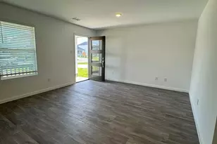 16750 N Marie Vlg Dr, Conroe, TX 77306 - Photo 7