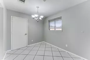 7618 Deadwood Dr, Houston, TX 77040 - Photo 11