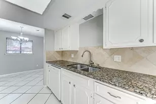 7618 Deadwood Dr, Houston, TX 77040 - Photo 15