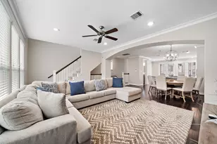 1510 Brayson Oaks Pl, Houston, TX 77043 - Photo 7