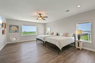 3914 Curlew Dr, Galveston, TX 77554 - Photo 27