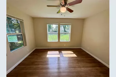 6 Southlawn Circle, La Marque, TX 77568 - Photo 9