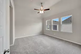 3023 Ventas Dr, Houston, TX 77047 - Photo 9