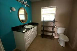 20331 County Rd 510V, Brazoria, TX 77422 - Photo 11