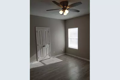 1105 Hall Street, Bryan, TX 77803 - Photo 9