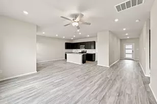 6711 Pebble Blf Ct, Cove, TX 77523 - Photo 15