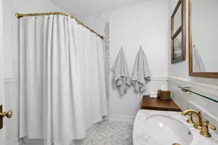 1004 Missouri St, Houston, TX 77006 - Photo 17