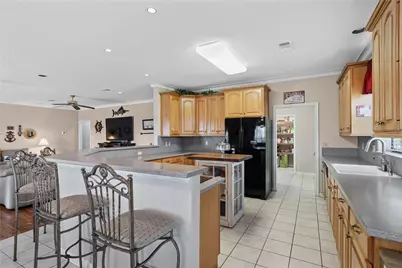 2071 County Road 291, Bay City, TX 77414 - Photo 7