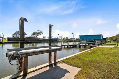 2071 County Road 291, Bay City, TX 77414 - Photo 27