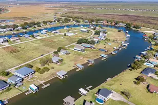 2071 County Rd 291, Bay City, TX 77414 - Photo 33