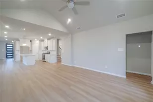 21859 Fitzroy Mnr Ln, Cypress, TX 77433 - Photo 7