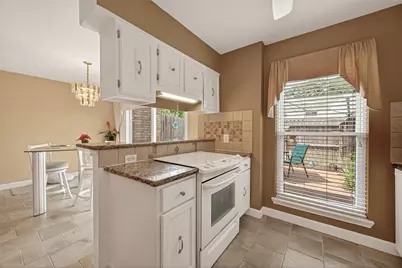 10252 Longmont Drive #45/4, Houston, TX 77042 - Photo 17