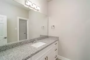 5019 Edfield St, Houston, TX 77033 - Photo 15