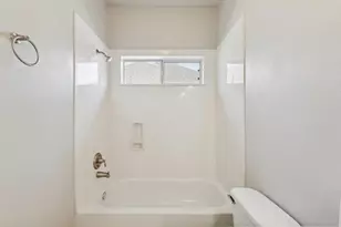 307 Watercrest Harbor Ln, League City, TX 77573 - Photo 11