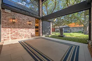 4719 Waring St, Houston, TX 77027 - Photo 37