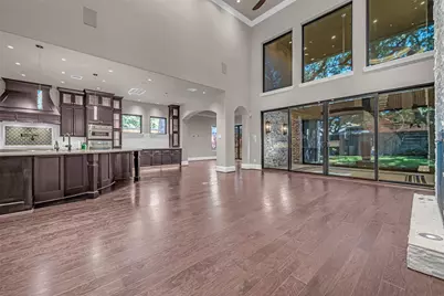 4719 Waring Street, Houston, TX 77027 - Photo 9