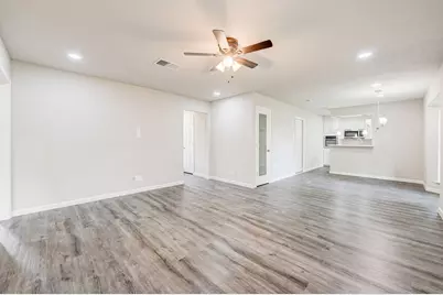 9617 Caffrey Street, Houston, TX 77075 - Photo 7