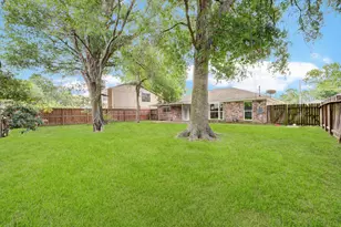 9617 Caffrey St, Houston, TX 77075 - Photo 29