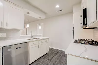 9617 Caffrey Street, Houston, TX 77075 - Photo 13