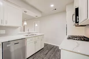9617 Caffrey St, Houston, TX 77075 - Photo 13
