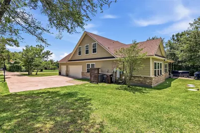 9669 Woodview Drive, College Station, TX 77845 - Photo 45