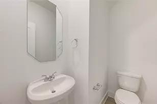 11910 De Carvalho Ln, Houston, TX 77375 - Photo 9