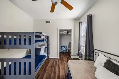 1223 Avenue M, Galveston, TX 77550 - Photo 19