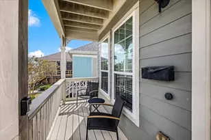 1223 Avenue M, Galveston, TX 77550 - Photo 3