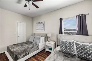 1223 Avenue M, Galveston, TX 77550 - Photo 29