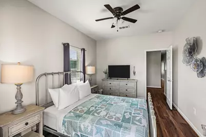1223 Avenue M, Galveston, TX 77550 - Photo 23
