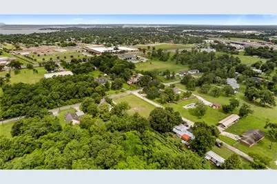 5010 Middleton, Baytown, TX 77520 - Photo 9