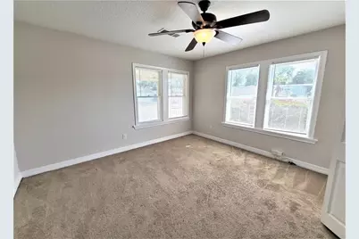 5009 N Main Street, Houston, TX 77009 - Photo 9