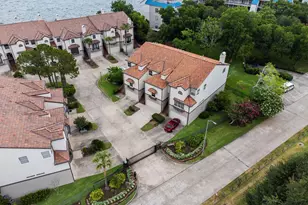 309 Lakeside Ln, Houston, TX 77058 - Photo 3
