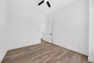 4633 Mallow St, Houston, TX 77051 - Photo 21