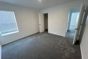 272 Laura Leigh Ln, Angleton, TX 77515 - Photo 7