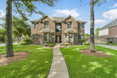 15730 Lake Loop Drive, Cypress, TX 77433 - Photo 41